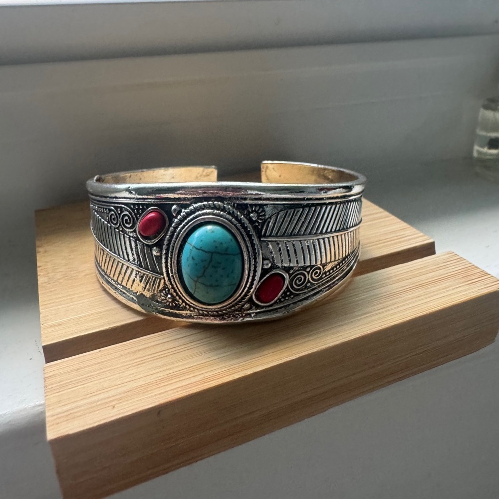 MONTY BRACELET - Picture 8 of 11